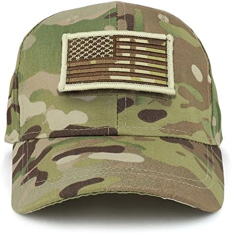 Trendy Prodavnica Odjeće Za Mlade Vojne Camo Borbene Američke Zastave Na Taktičkoj Kapici