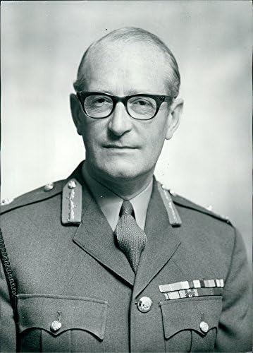 Vintage fotografija generala majora Marstona u portretu.