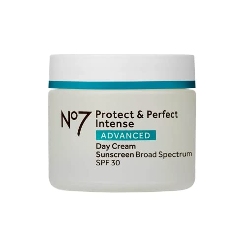No7 Protect & amp; Perfect Intense Advanced Day Cream SPF 30 - anti Aging hidratantna krema za lice
