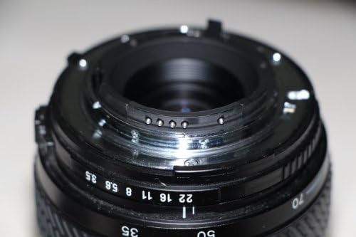 Tokina af 35-70mm f / 3.5-4.6 za Nikon